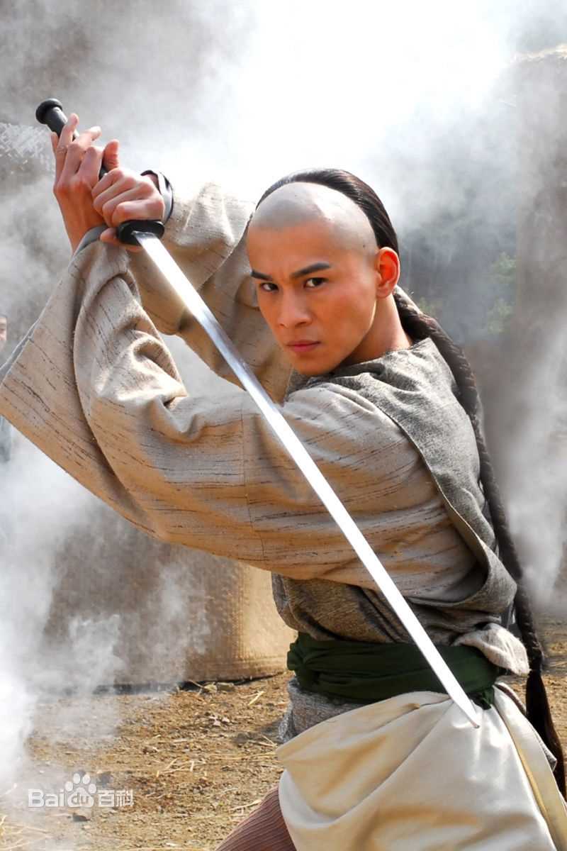 最优质乔振宇(Qiao Zhenyu)在电视剧《书剑恩仇录》饰陈家洛&福康安中的