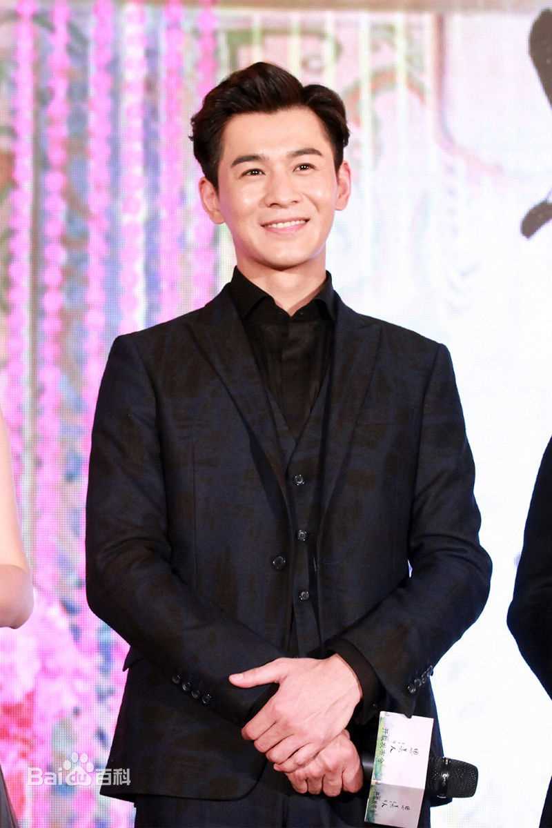 乔振宇(Qiao Zhenyu)151221电视剧思美人北京发布会前后照片