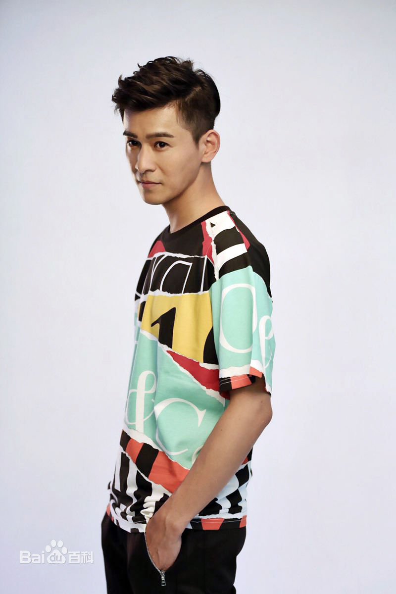 乔振宇(Qiao Zhenyu)150915深圳卫视中韩梦之队生活照