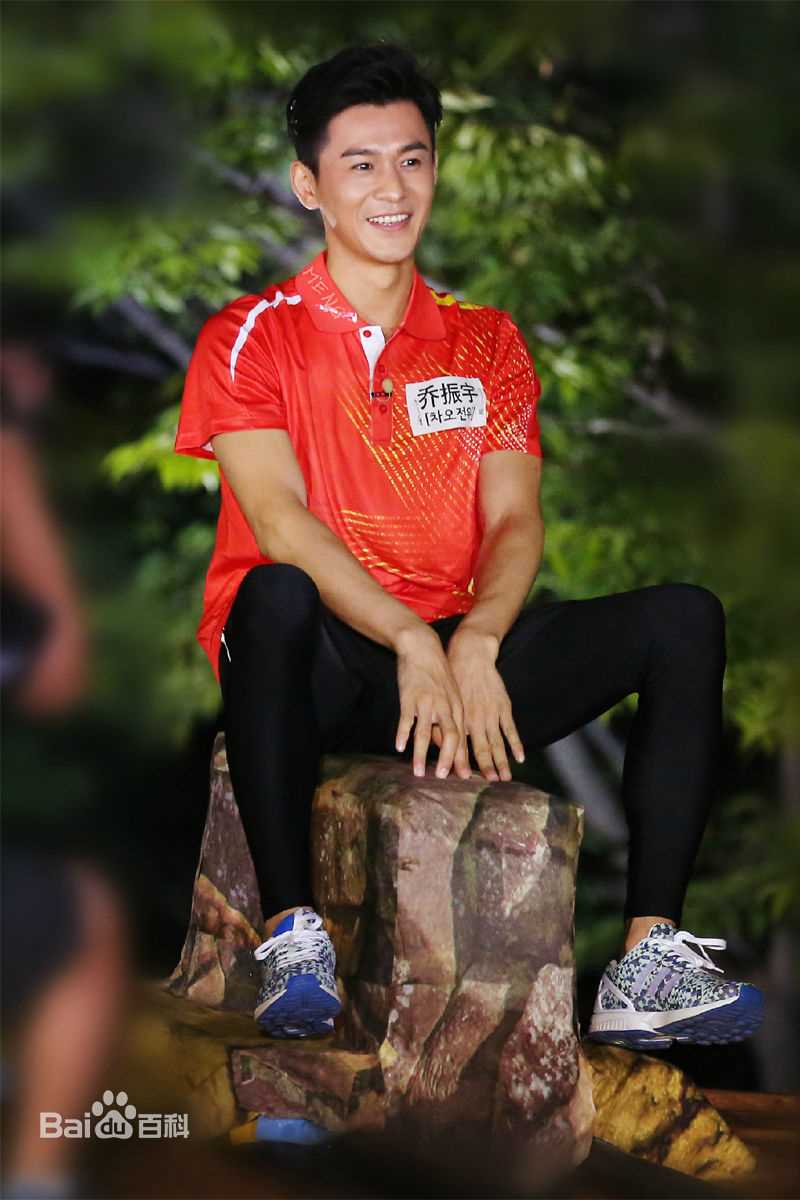 乔振宇(Qiao Zhenyu)150915深圳卫视中韩梦之队生活照