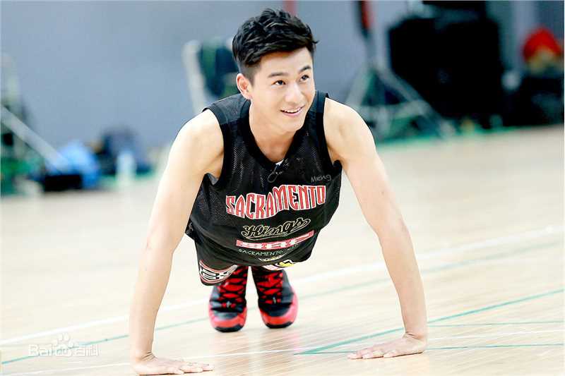 乔振宇(Qiao Zhenyu)150915深圳卫视中韩梦之队生活照