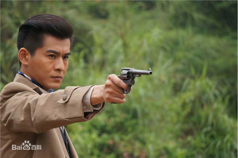 精选乔振宇(Qiao Zhenyu)在电视剧《浴血重生》饰谭振刚中的图册