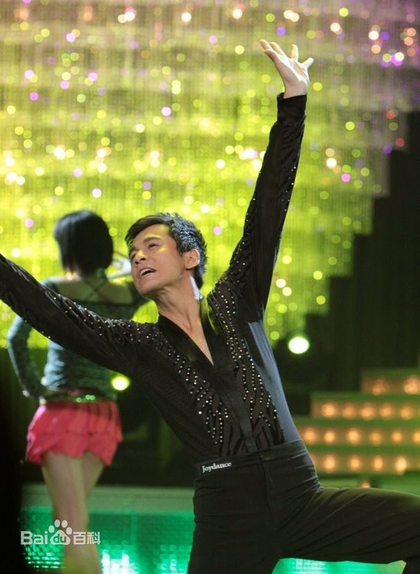 乔振宇(Qiao Zhenyu)舞林大会图片图册