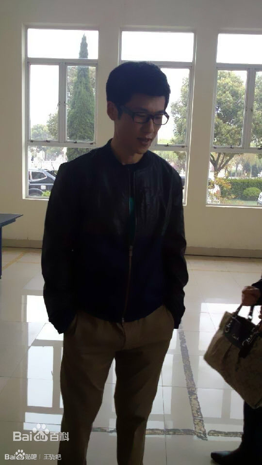 最优质王骁(Lawrence Wang)在-电视剧《微时代》中的相册