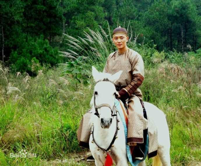 李东学(Ethan)《甄嬛传》最新剧照