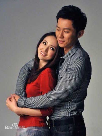 精选董璇(Dong Xuan)在电影《奋斗》饰演夏琳中的图册