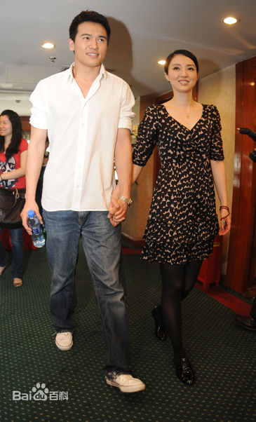 董璇(Dong Xuan)与丈夫高云翔图片图册