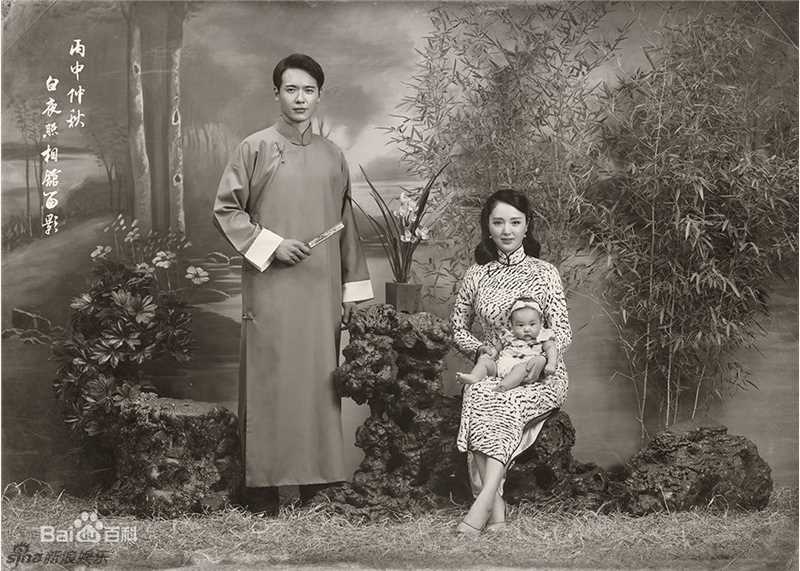 董璇(Dong Xuan)全家福生活照