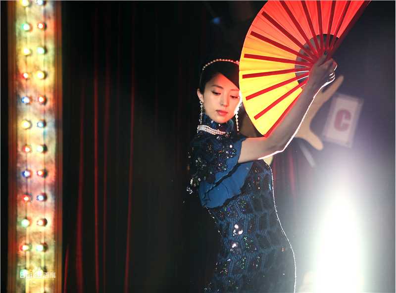 最全董璇(Dong Xuan)在《我爷爷和奶奶的故事》饰演蓝影中的相册