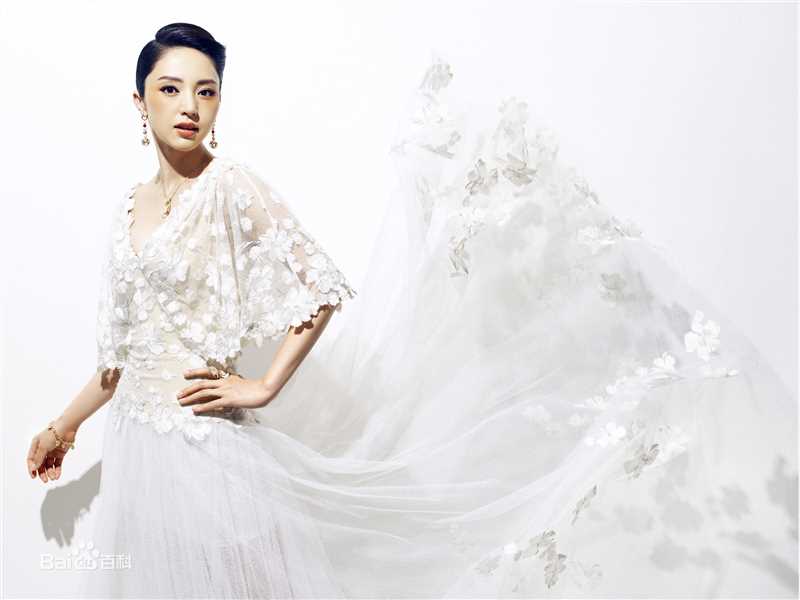 董璇(Dong Xuan)在《女友花园》中的