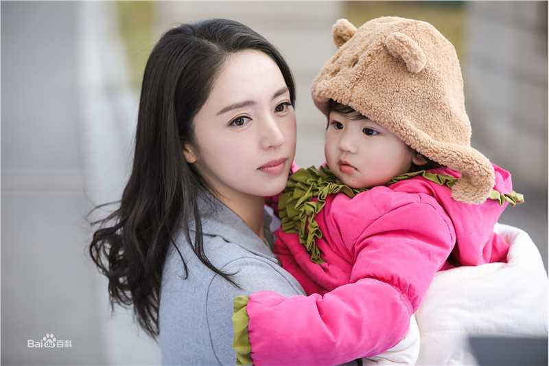 最优质董璇(Dong Xuan)在《阿那亚恋情》饰演顾若中的相册