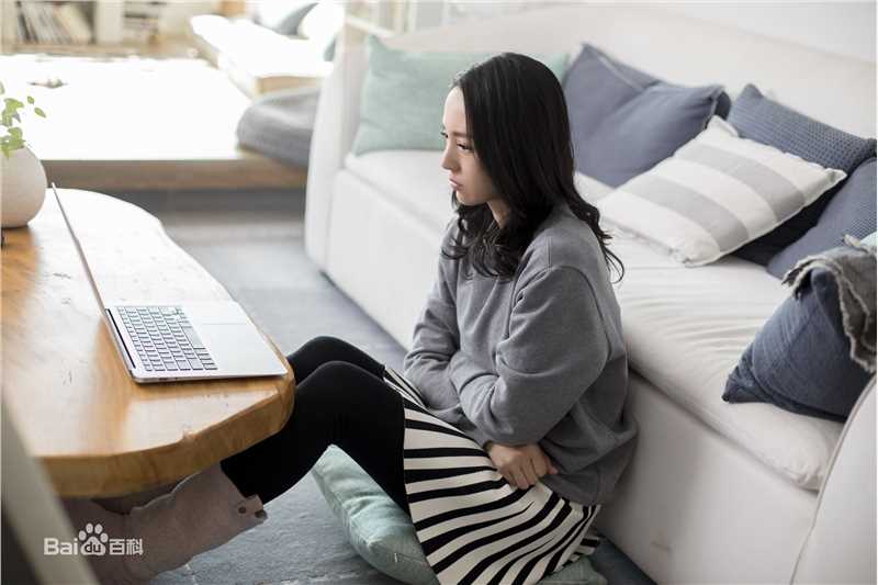 最优质董璇(Dong Xuan)在《阿那亚恋情》饰演顾若中的相册