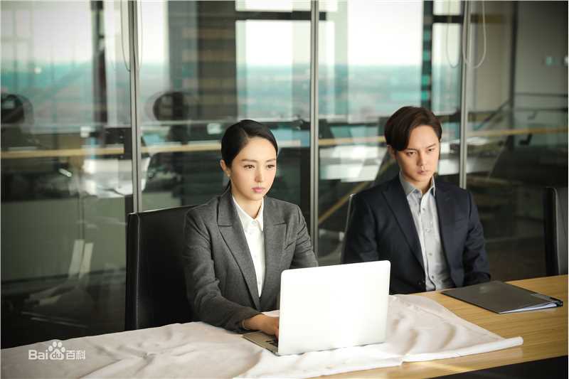 最优质董璇(Dong Xuan)在《阿那亚恋情》饰演顾若中的相册