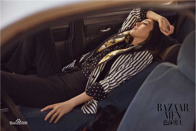 高清董璇(Dong Xuan)在《芭莎男士》中的图集