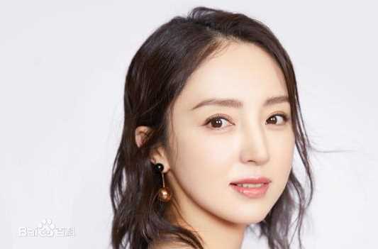 董璇(Dong Xuan)前后照片