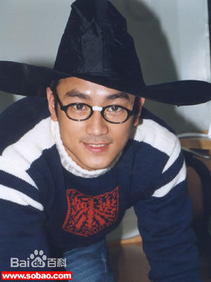 林佑威(Lin Youwei)前后照片