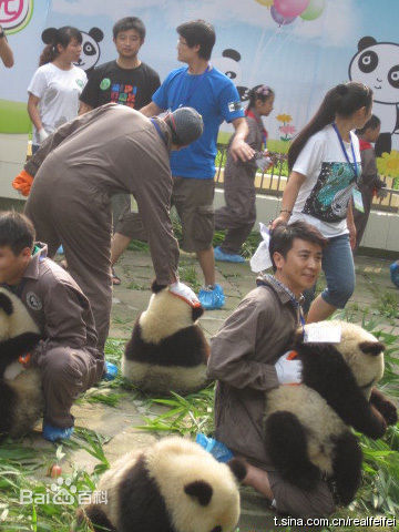 保剑锋(Jeff Bao)慈善活动图片图集