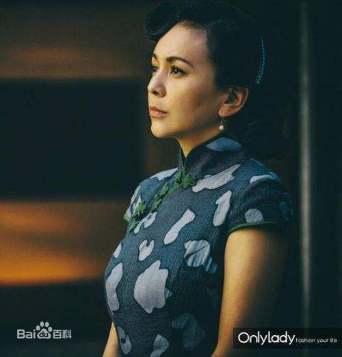 王琳(Lilian)民国装扮的壁纸壁纸