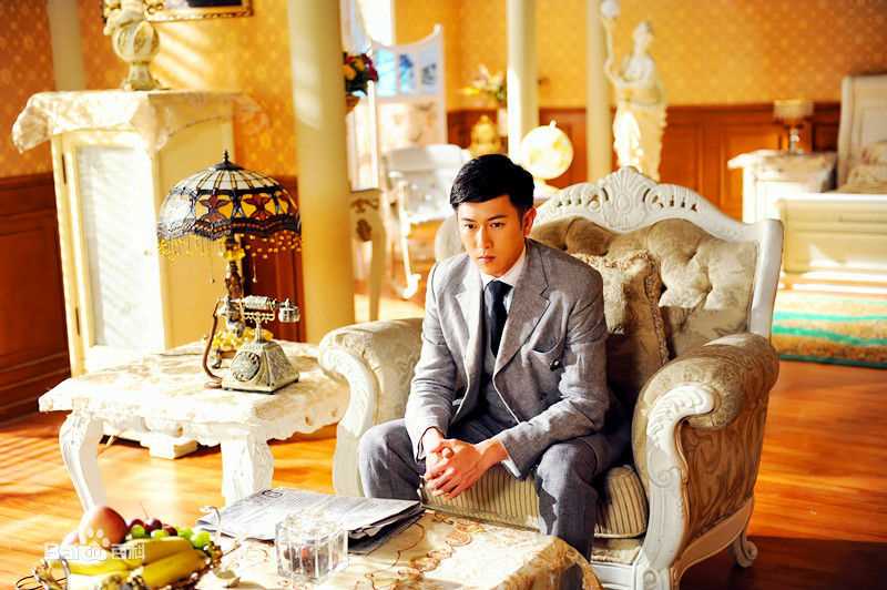 最新陈键锋(Sammul Chan)在《烽火佳人》饰演杜允唐中的壁纸