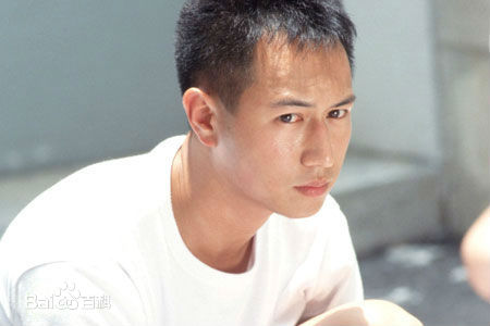 陈键锋(Sammul Chan)在《学警系列》中的