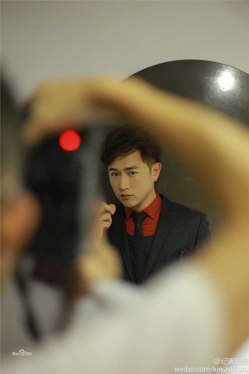 最优质陈键锋(Sammul Chan)在《金鹰报》中的