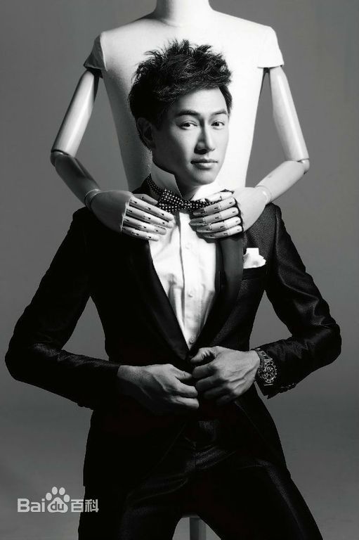 最优质陈键锋(Sammul Chan)在《金鹰报》中的