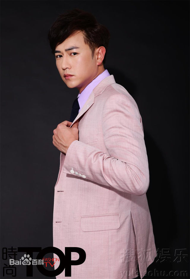 陈键锋(Sammul Chan)时尚top壁纸壁纸