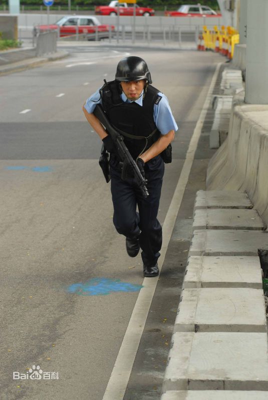 高清陈键锋(Sammul Chan)在2008《学警狙击》饰 李柏翘中的图集