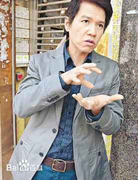 林嘉华(Dominic Lam)在与阿滕在《师奶股神》中的