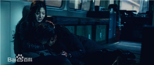 邓家佳(Deng Jiajia)《无证之罪》剧照