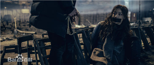 邓家佳(Deng Jiajia)《无证之罪》剧照