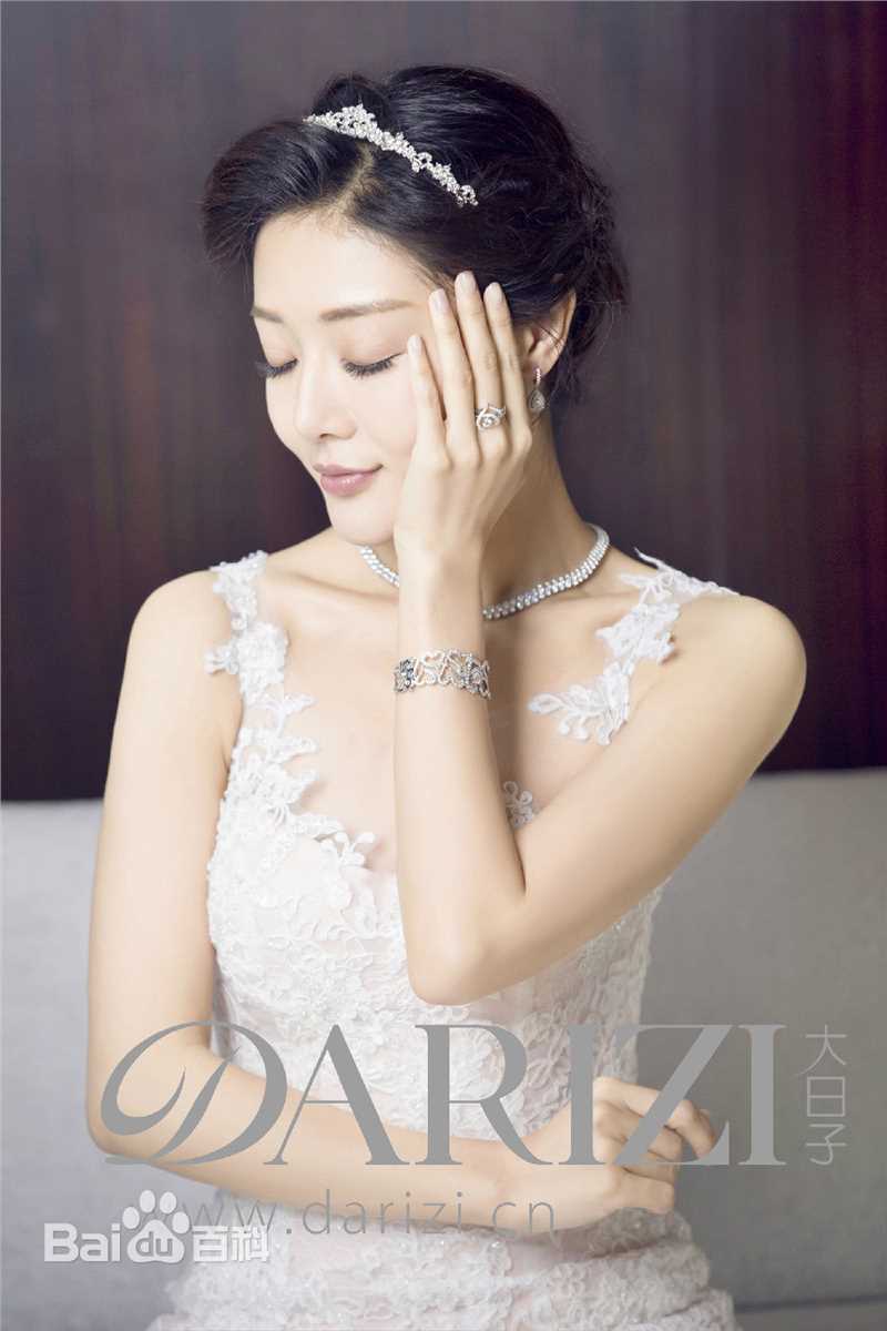 最优质邓家佳(Deng Jiajia)在《大日子》中的相册