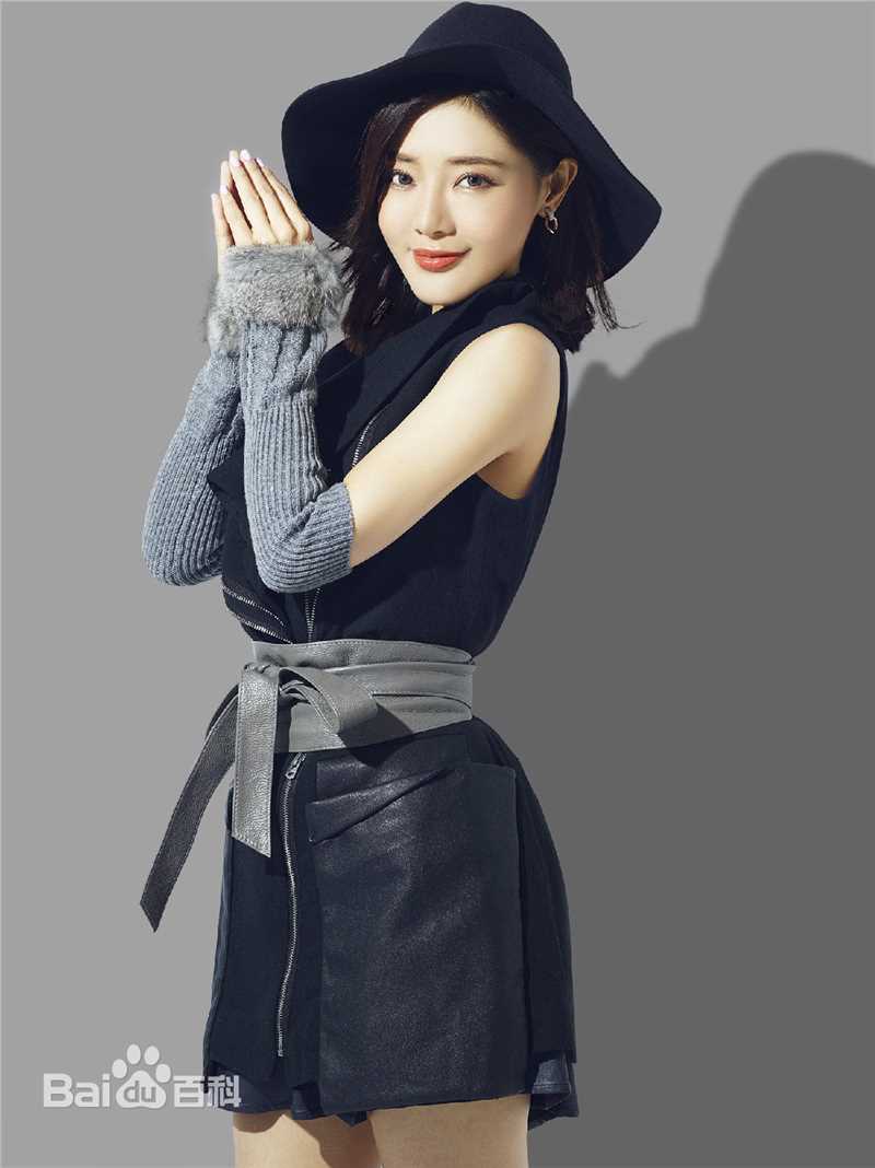 最优质邓家佳(Deng Jiajia)在《新世界》中的