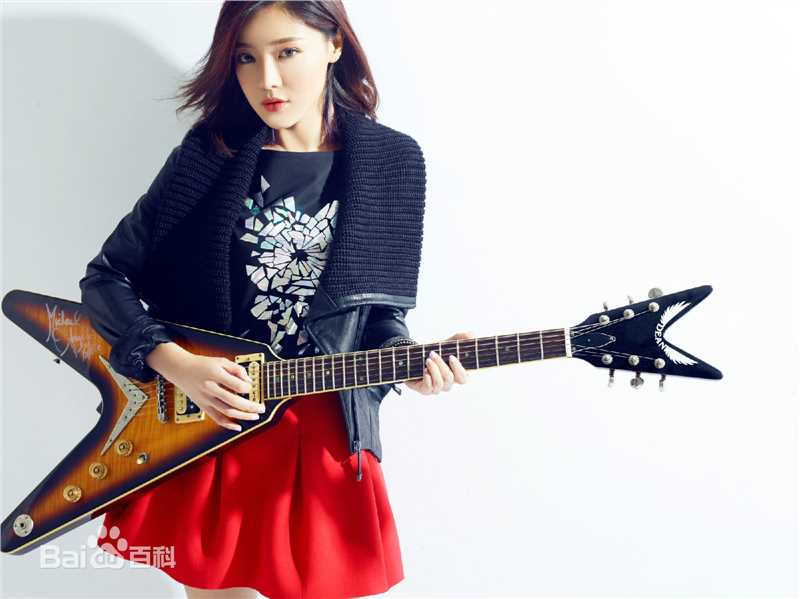 最优质邓家佳(Deng Jiajia)在《新世界》中的