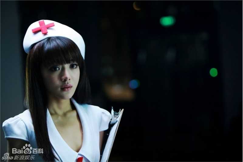 最新邓家佳(Deng Jiajia)精彩图册