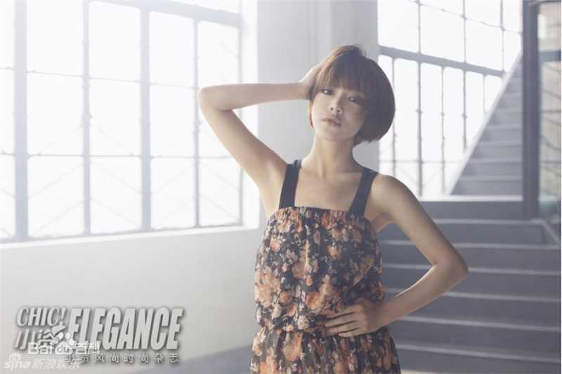 最新邓家佳(Deng Jiajia)精彩图册