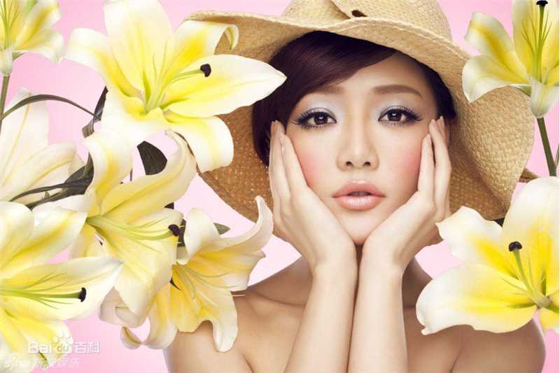 最新邓家佳(Deng Jiajia)精彩图册