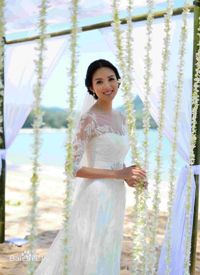 张梓琳(Eilin(Eileen))结婚照前后照片