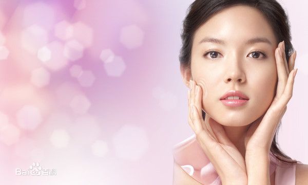 张梓琳(Eilin(Eileen))某知名品牌代言照壁纸壁纸