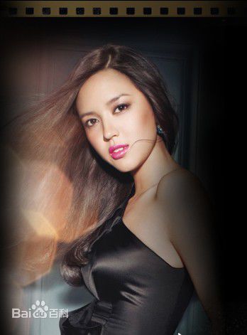 张梓琳(Eilin(Eileen))某知名品牌代言照壁纸壁纸