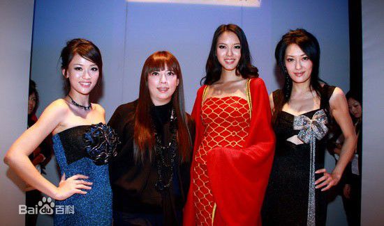 张梓琳(Eilin(Eileen))合照素颜照相册