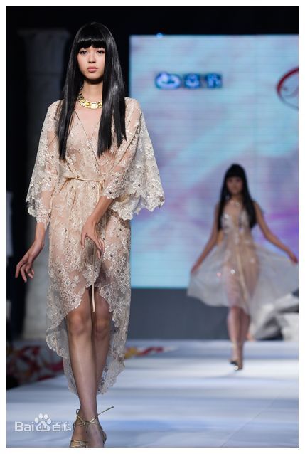 张梓琳(Eilin(Eileen))走秀照图册