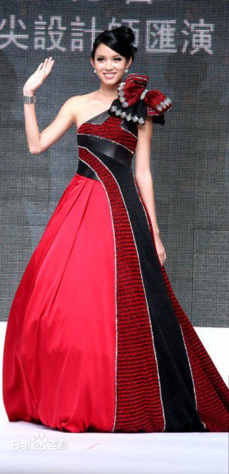 张梓琳(Eilin(Eileen))走秀照图册