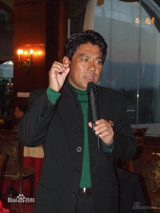 《朱时茂》精彩图册