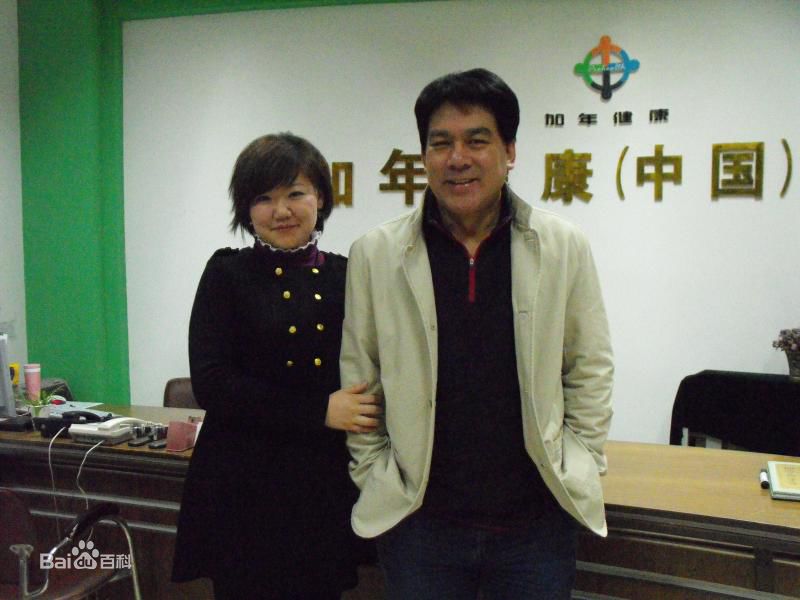 《朱时茂》精彩图册