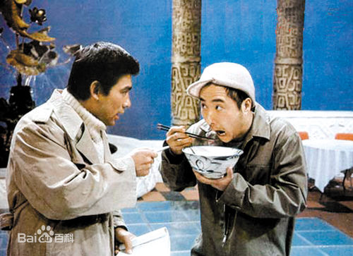 《朱时茂》封面图片