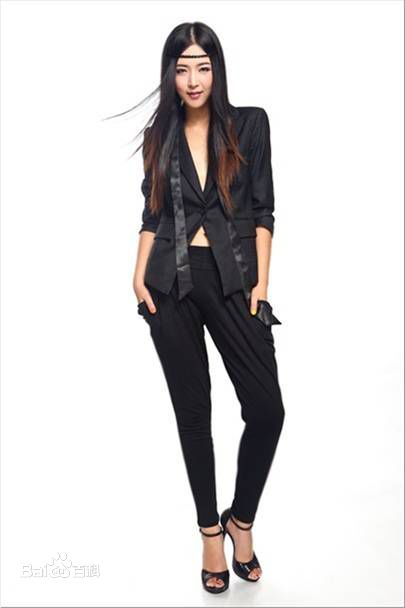 杨若兮平面作品