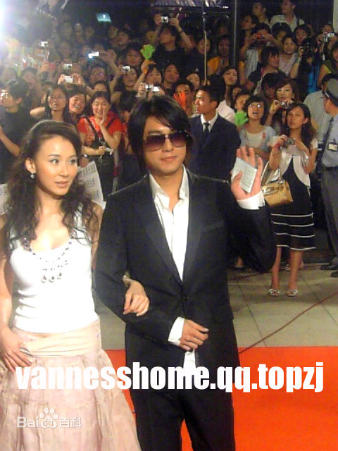 朱孝天(Ken Chu)与女明星合照图片图集