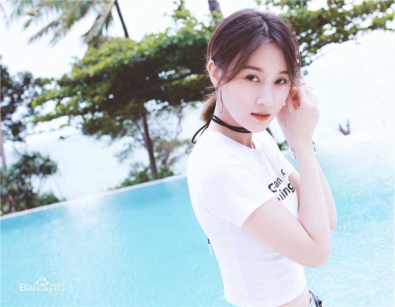 《林鹏》生活照