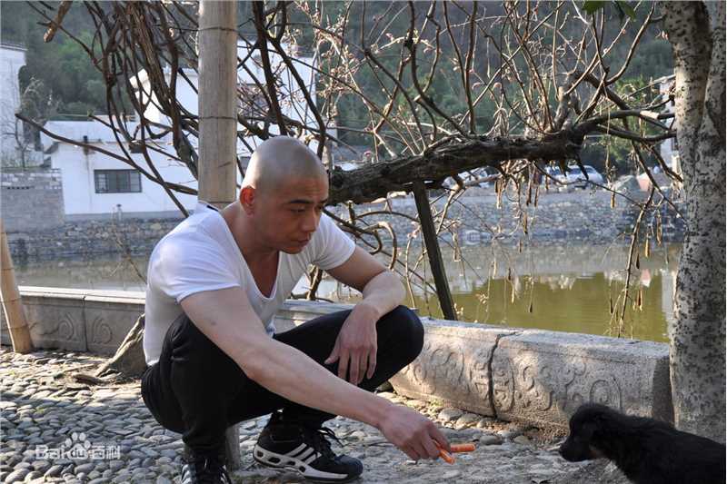 2010年《徽骆驼》剧照